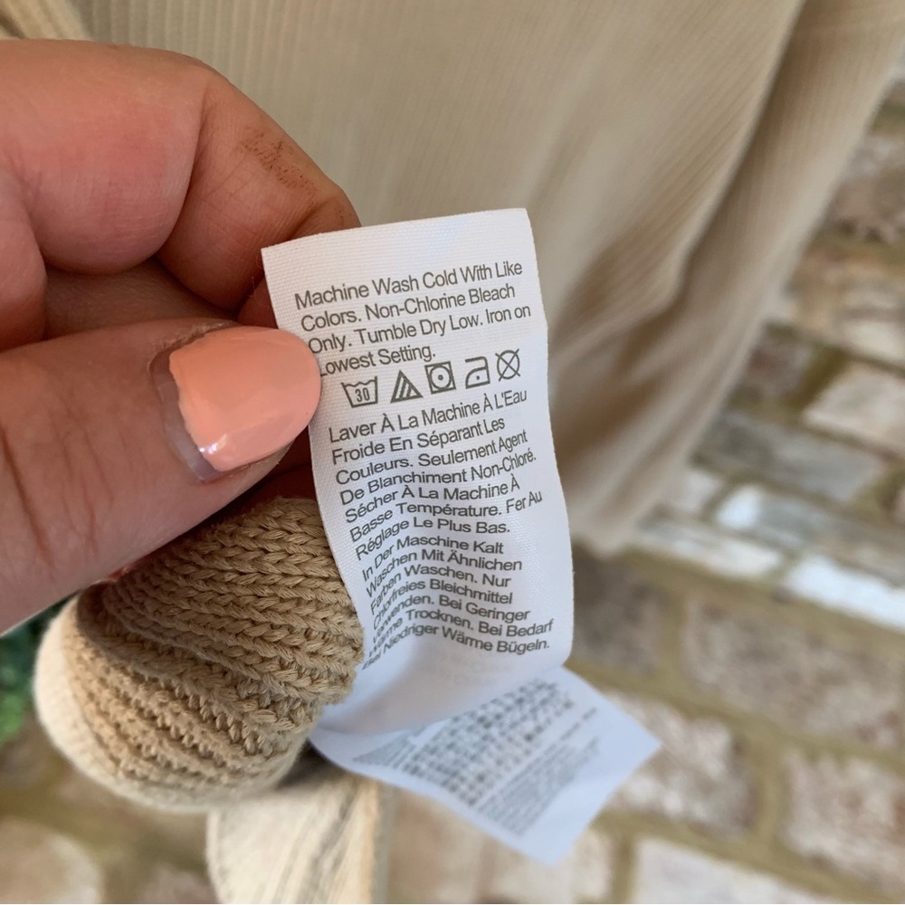 J. Crew | Women's Tan V-Neck Sweater - Picture 11 of 15